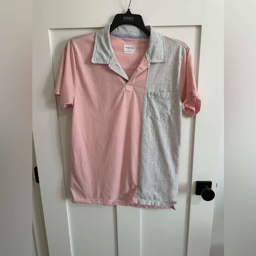Sobering Code color block men’s quarter button tee, size large, pink gray grey
